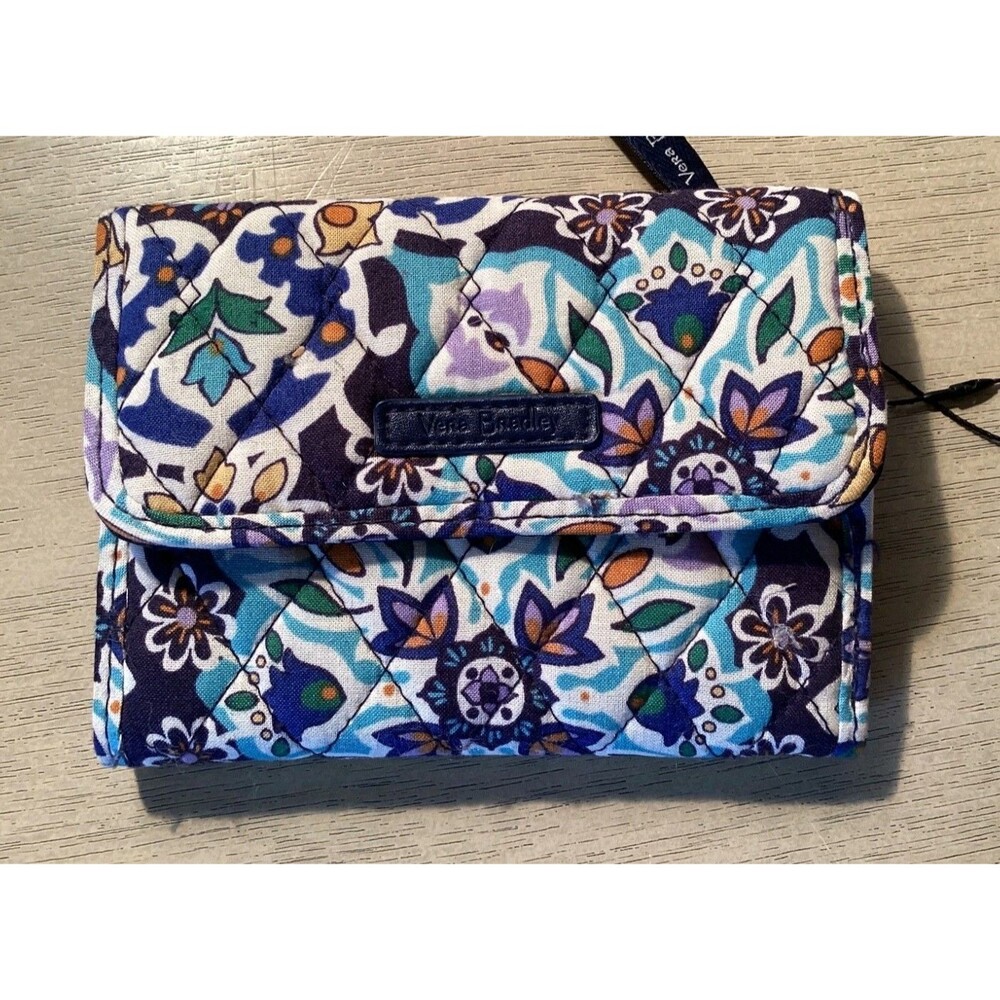 Vera Bradley RFID Euro Wallet Lisbon Medallion Cool Trifold